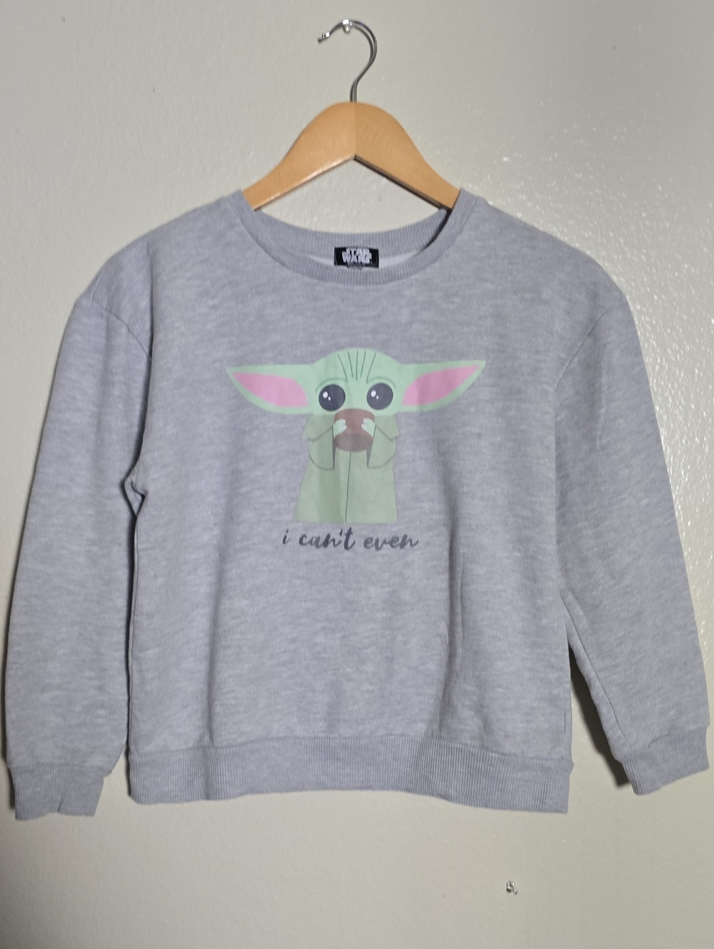 Star Wars Light Gray Crewneck Sweatshirt with Baby Yoda Print